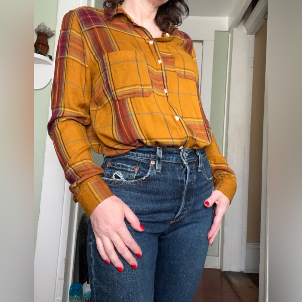 Buttery soft Mustard button up plaid shirt Mossimo XS